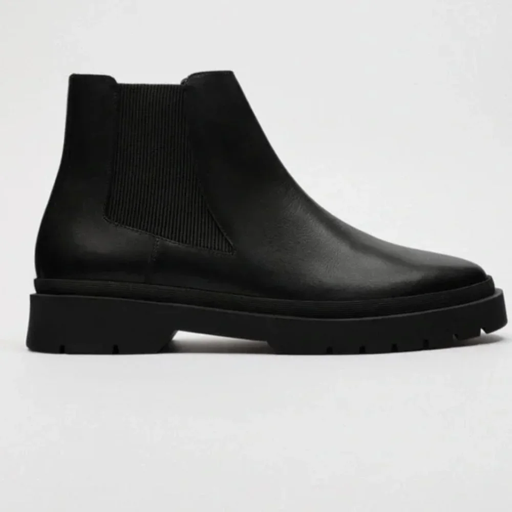 Zara Leather Chelsea Ankle Boots